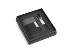 TRAVOLTA. Juego de tarjetero y llavero